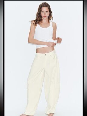 Zara mid-rise oversize cargo jeans